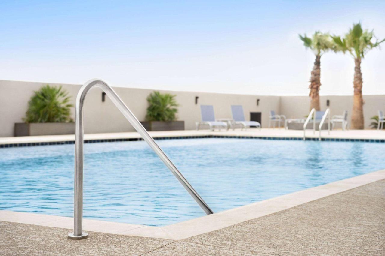 La Quinta Inn & Suites By Wyndham 德尔里奥 外观 照片