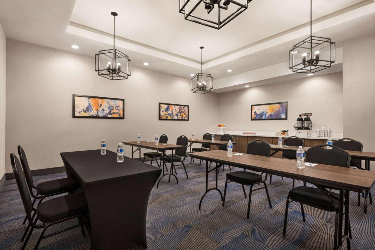 La Quinta Inn & Suites By Wyndham 德尔里奥 外观 照片