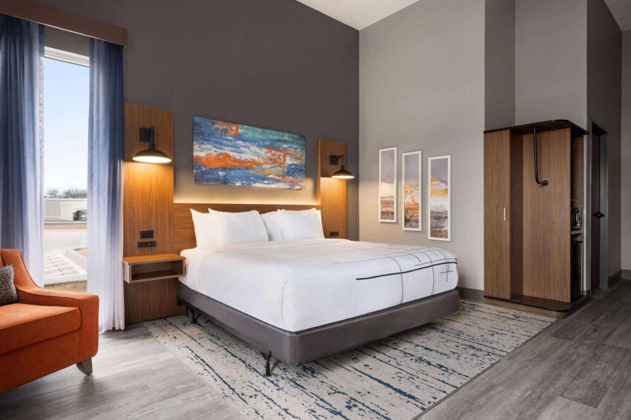 La Quinta Inn & Suites By Wyndham 德尔里奥 外观 照片